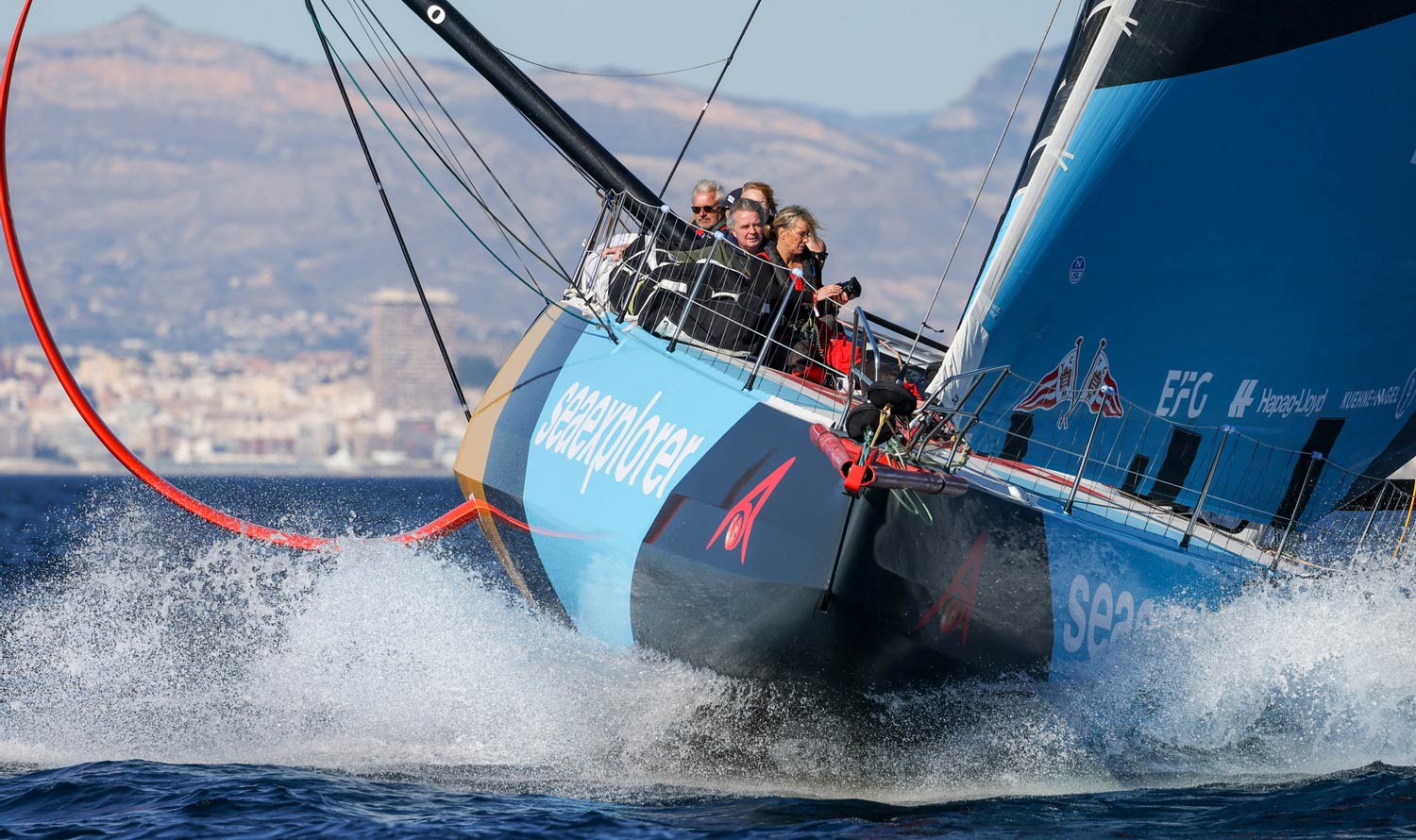 Das Team Malizia mit Boris Herrmann beim „Practice Race“ vor Alicante. © Sailing Energy/The Ocean Race
